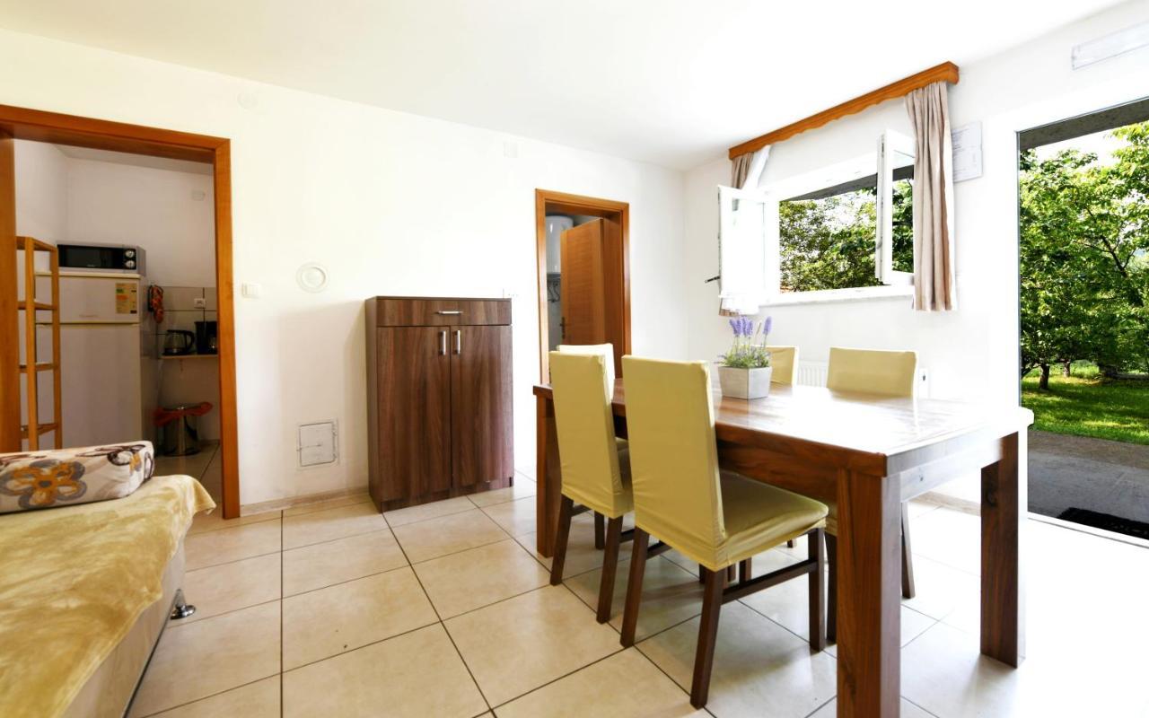 Apartman Leona Раковица Экстерьер фото